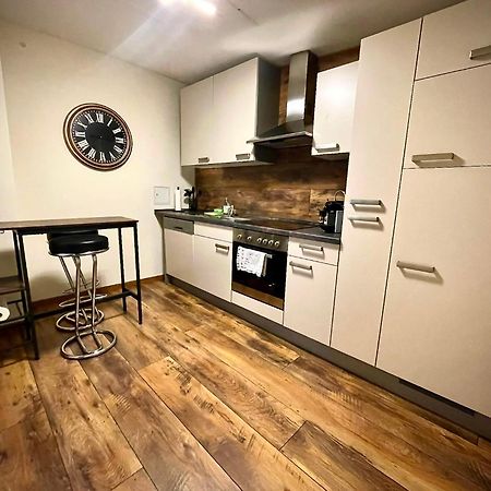 # One Apartment'S / Parkplatz / Schlossplatz Coburg Buitenkant foto