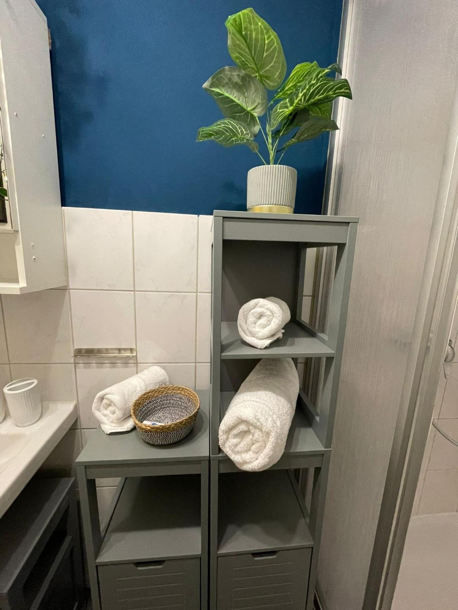 # One Apartment'S / Parkplatz / Schlossplatz Coburg Buitenkant foto